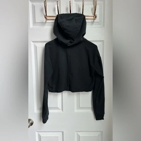 Gymshark Power Down Hoodie - Picture 2 of 2